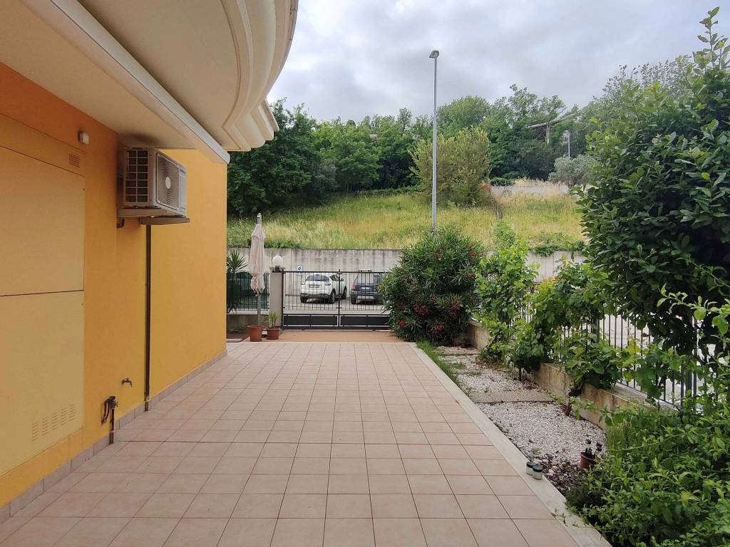 Appartamento a Acquaviva picena in Via Livatino, 6 - Foto 3
