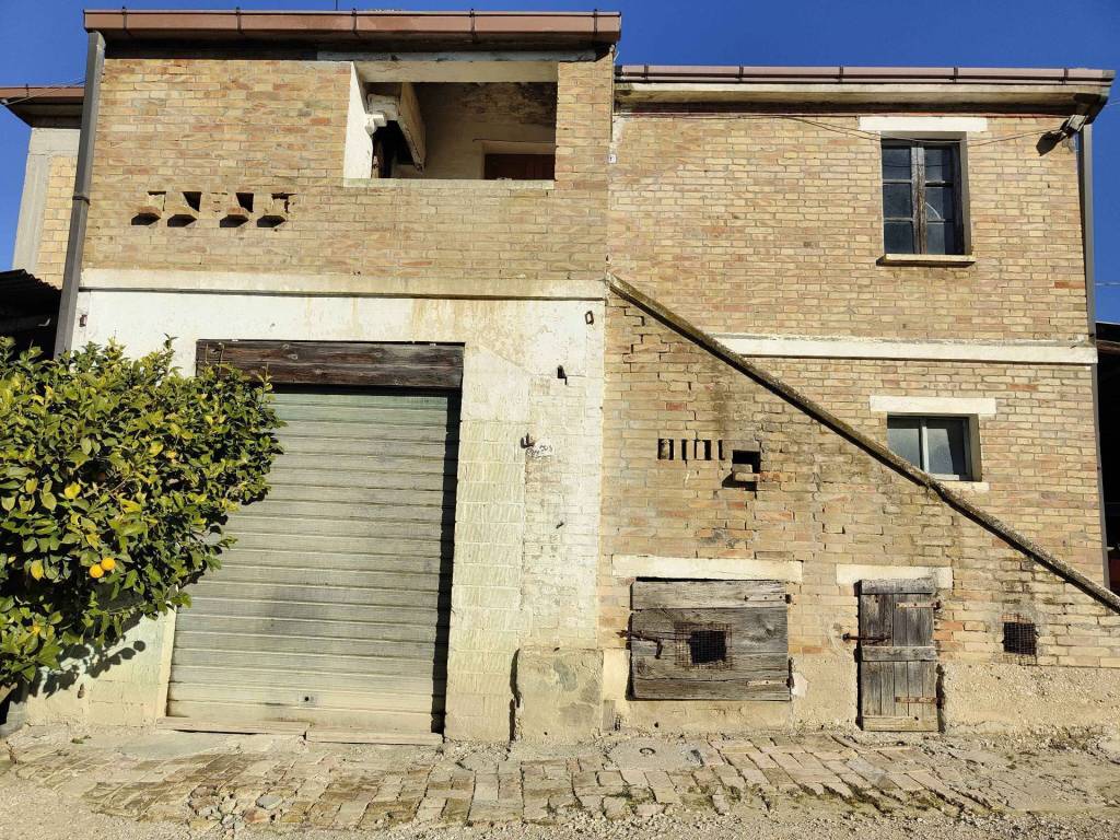 Rustico / casale a Acquaviva picena in Contrada Forola - Foto 4