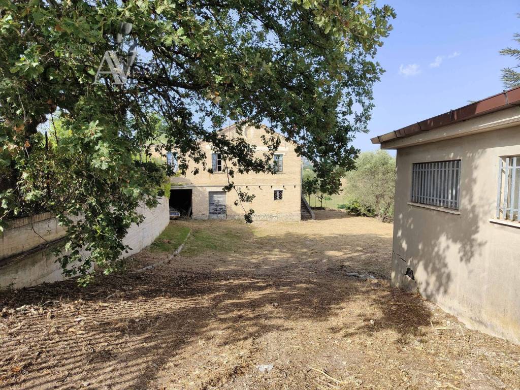 Rustico / casale a Acquaviva picena in Contrada Forola, 27 - Foto 2