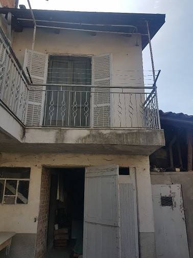 Rustico / casale a Castell'alfero in Via Aurelio Robino, 9 - Foto 2