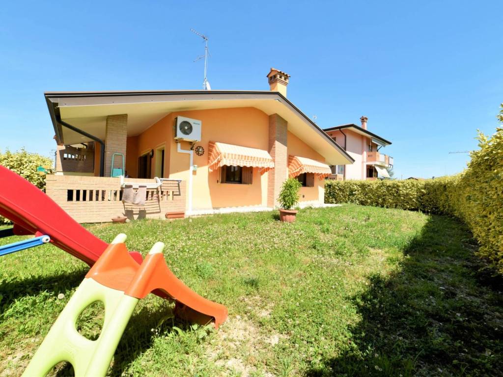 Villa a Latisana - Foto 2