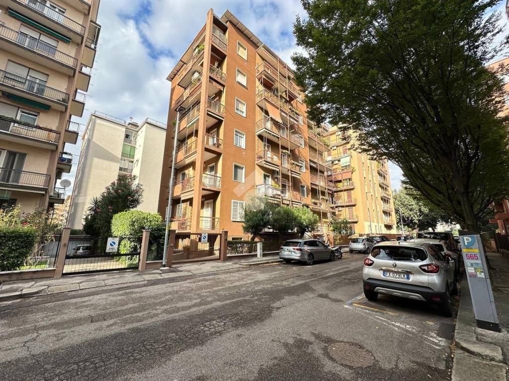 Appartamento a Verona in appartamento VIA VASCO DE GAMA, 2 - Foto 2