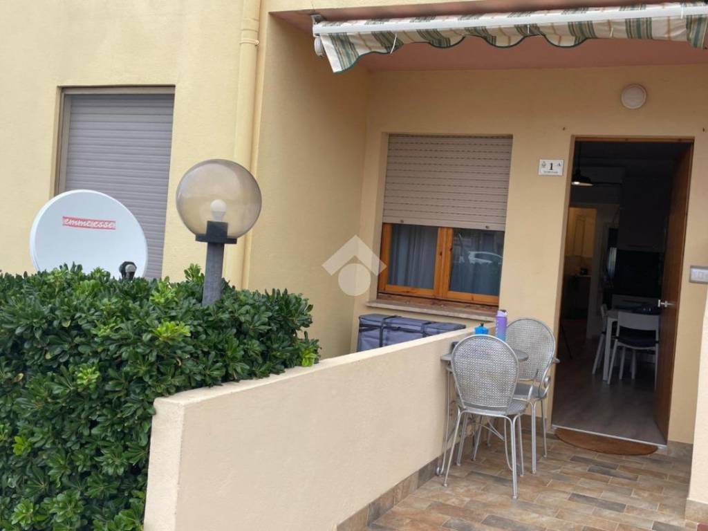Appartamento a Castelsardo in Via Valle D'Aosta, 1 - Foto 2