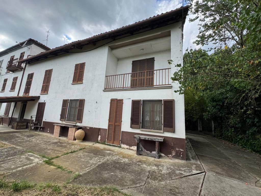 Rustico / casale a Asti in Frazione Castiglione - Foto 2