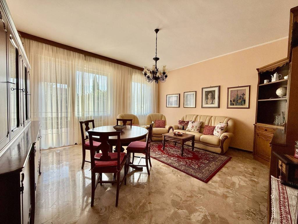 Appartamento a Cremona in Via Angelo Massarotti - Foto 2