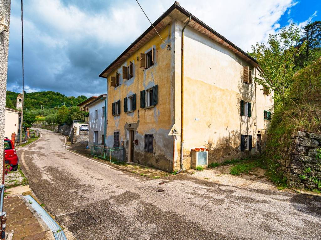 Villa a Pistoia in Via di Saturnana - Foto 3