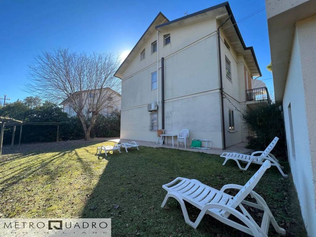 Villa a Rimini in Viale Brava - Foto 4