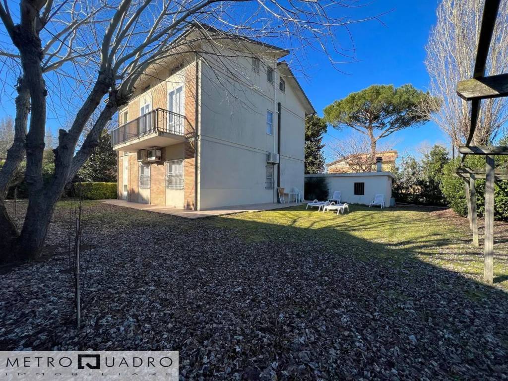 Villa a Rimini in Viale Brava - Foto 5