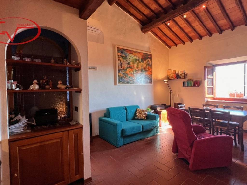 Appartamento a Montevarchi in Via di Moncioni - Foto 2