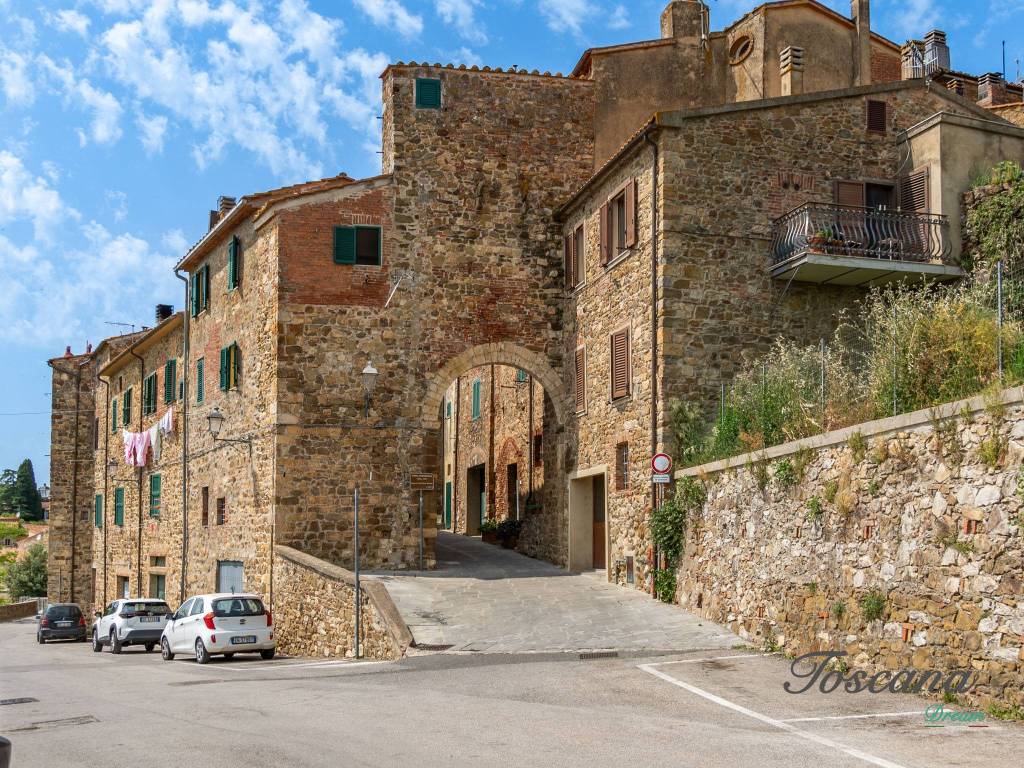 Casa indipendente a Campagnatico in Via Nazario Sauro, 52 - Foto 2