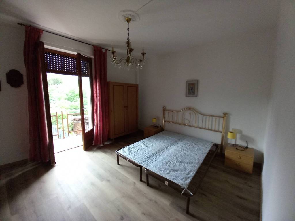 Appartamento a Borgosesia in Via Angelo Ottone, 58 - Foto 3