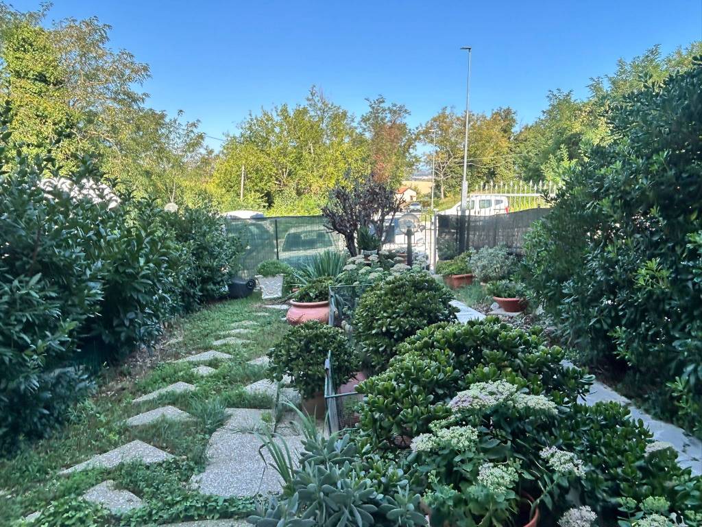 Villetta a schiera a Agugliano in Via Santa Caterina da Siena - Foto 5
