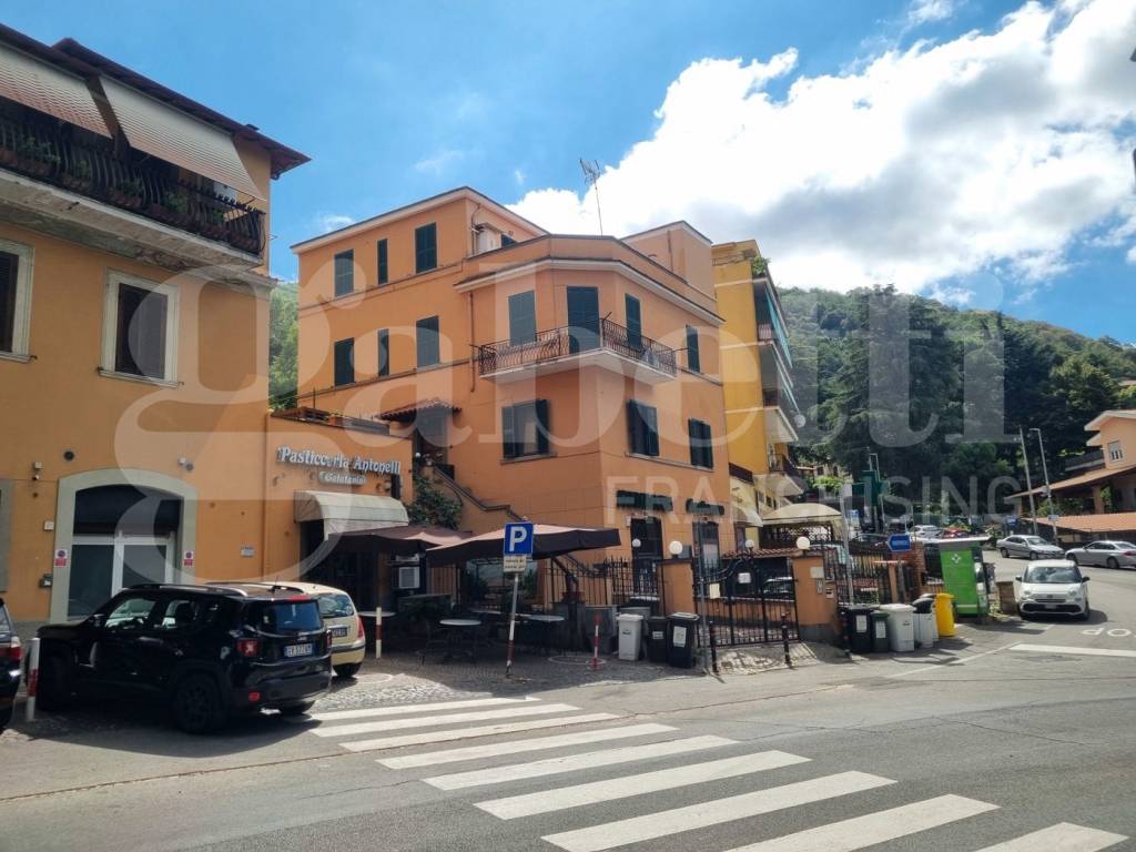 Attico / mansarda a Monte porzio catone in via formello, 14 - Foto 2