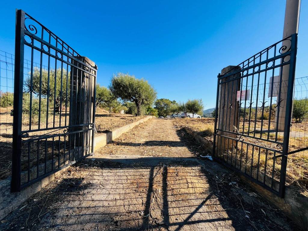 Villa a Gratteri in Contrada Rapputi - Foto 3