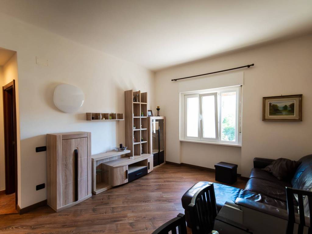 Appartamento a Trieste in Via dei Baseggio - Foto 3