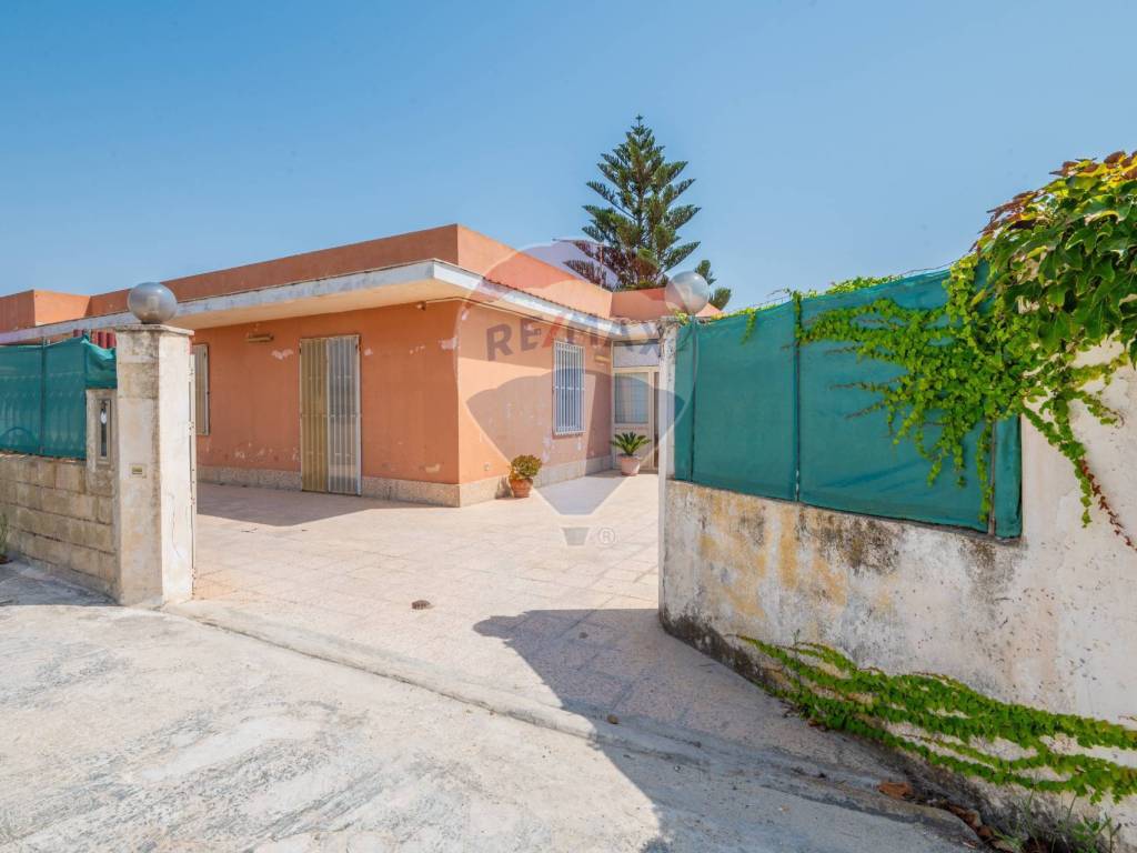 Villa a Ispica in Contrada Marina di Marza Via Etnea - Foto 2