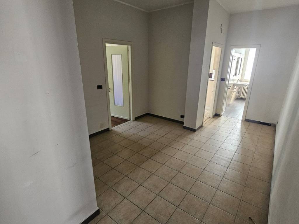 Appartamento a Asti in VIA GIUSEPPE FANTAGUZZI 30 - Foto 5