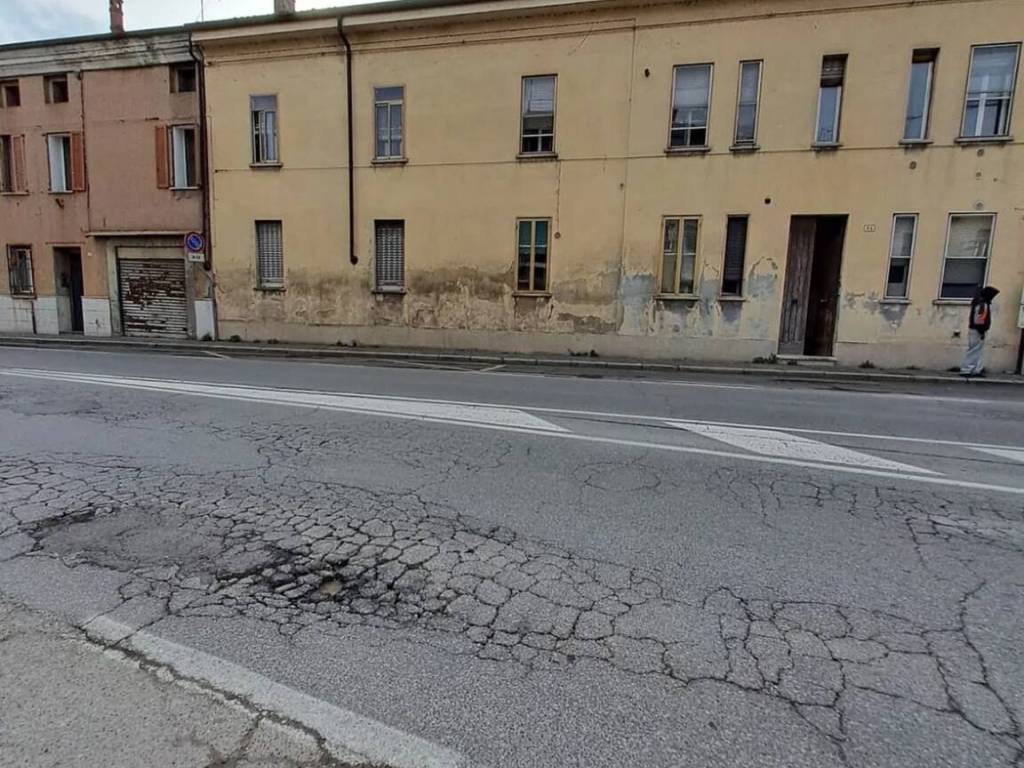 Appartamento a Mantova in Via Verona, 14 - Foto 2