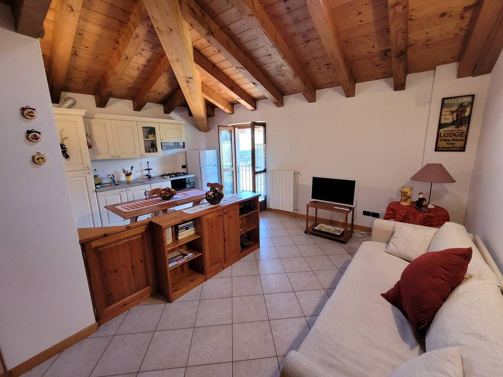 Appartamento a Clusone in Via Virginio Muzio, 12 - Foto 4