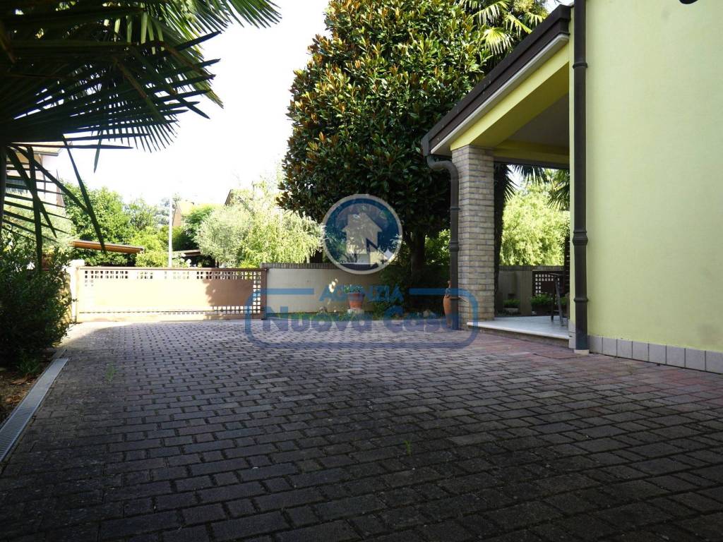 Casa indipendente a Alfonsine in Via Bruno Buozzi, 25 - Foto 4