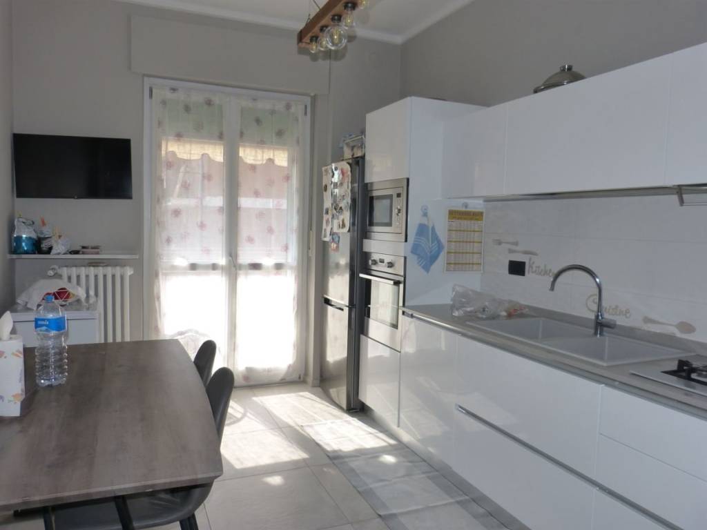 Appartamento a Fossano in Viale Regina Elena - Foto 2