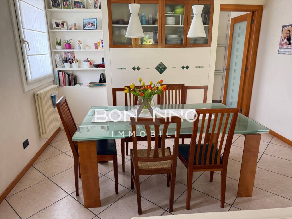 Villa a Riese pio x in VIA MONTELLO, 1 - Foto 5