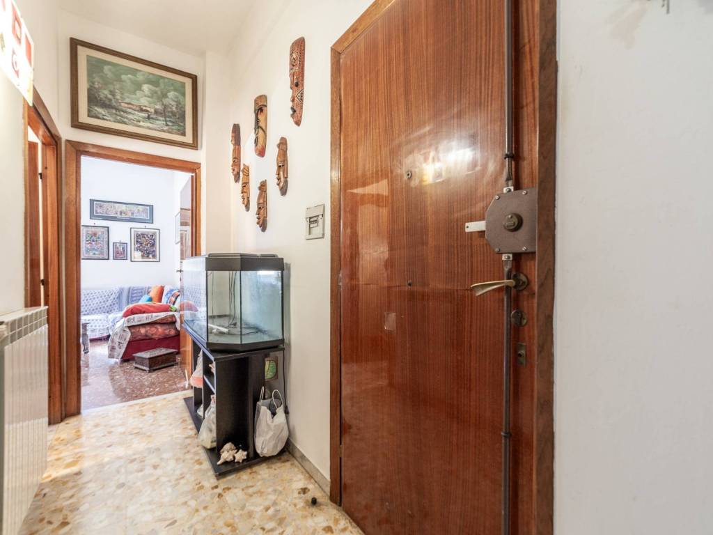 Appartamento a Tivoli in Via Adolfo Scalpelli, 25 - Foto 2