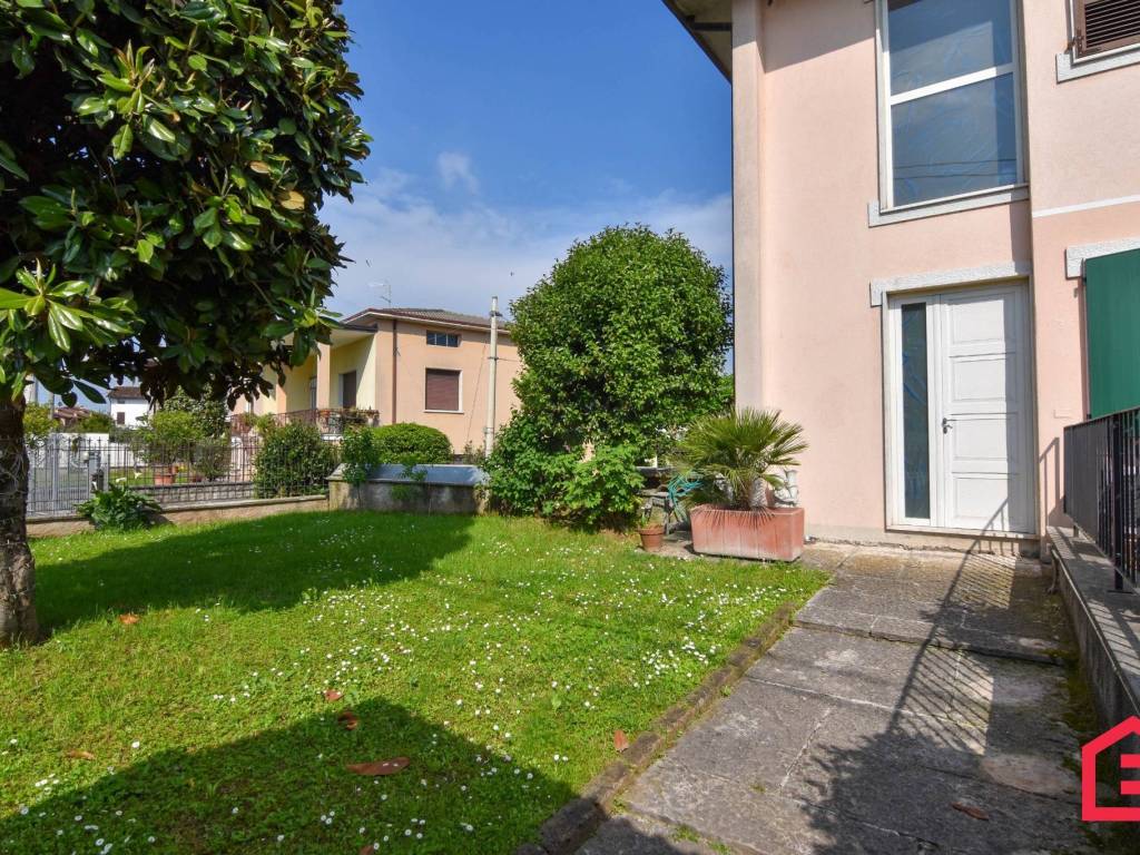 Appartamento a Montichiari in Via San Bernardino, 87 - Foto 2
