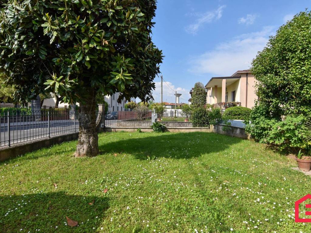 Appartamento a Montichiari in Via San Bernardino, 87 - Foto 5