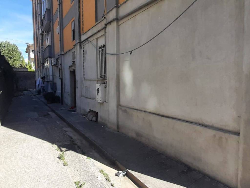 Appartamento a Cosenza in Via Francesco Cilea, 11 - Foto 3