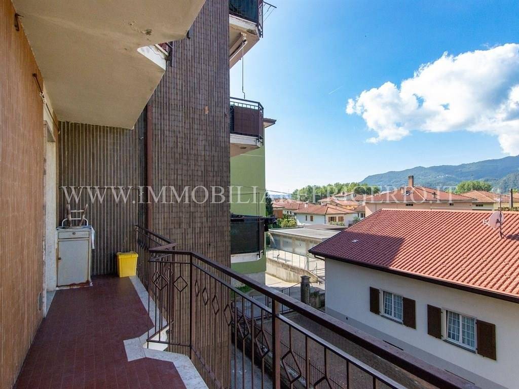 Appartamento a Calolziocorte in via S.S. Cosma e Damiano, 52 - Foto 5