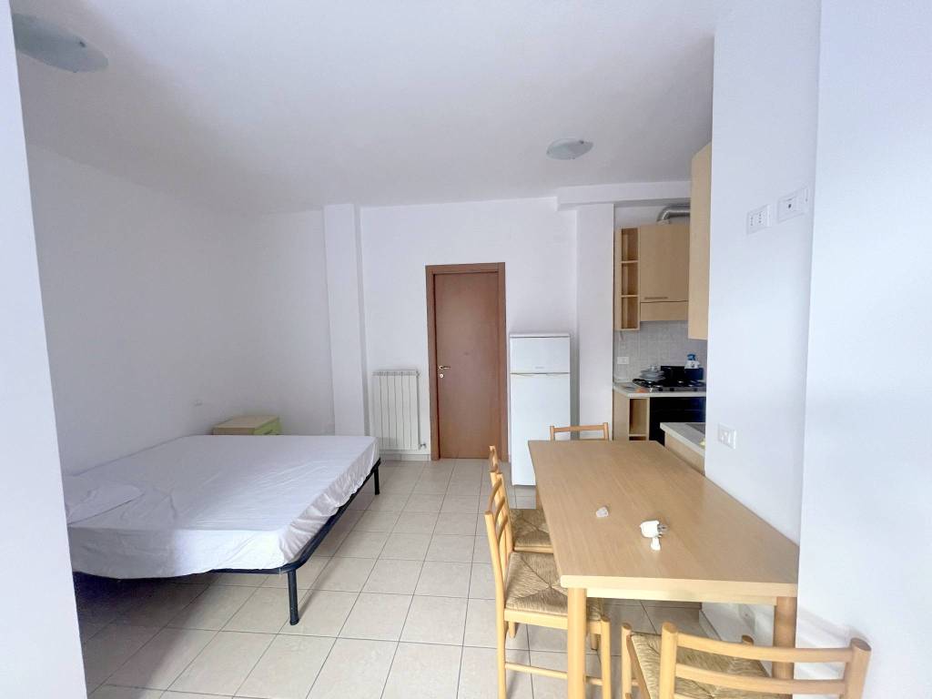 Appartamento a Castelfidardo in Via Ugo Bassi - Foto 3