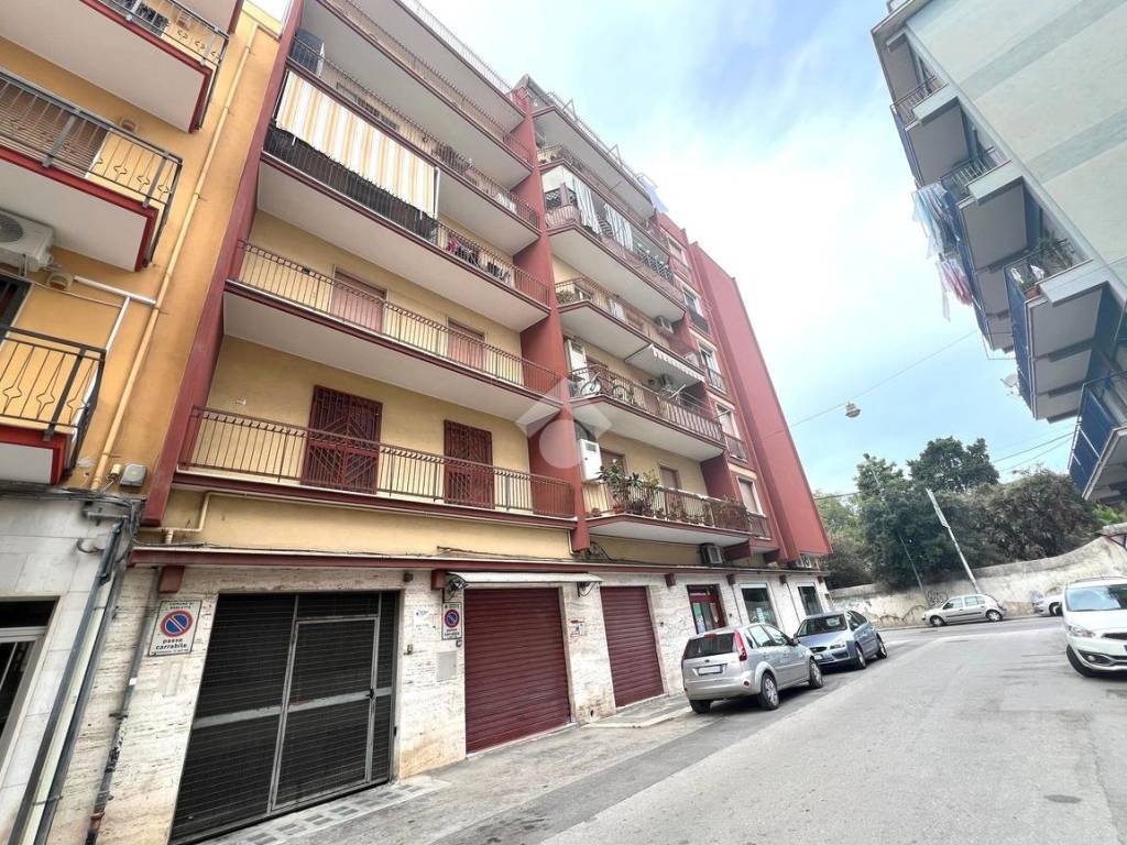 Box / garage a Barletta in Via fratelli Rosselli - Foto 2