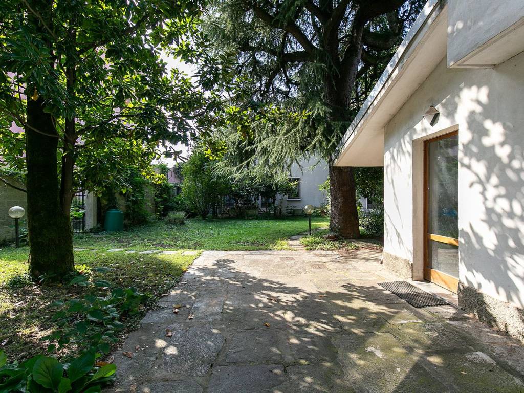 Villa a Saronno in Via Bernardino Lanino - Foto 2