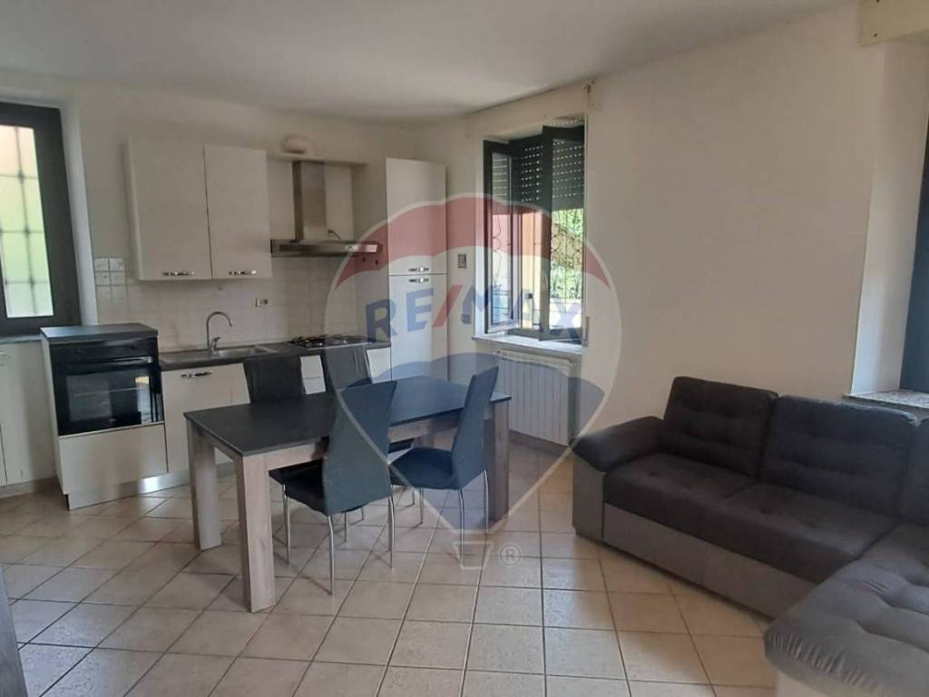 Appartamento a Vergiate in via torretta 2 - Foto 3