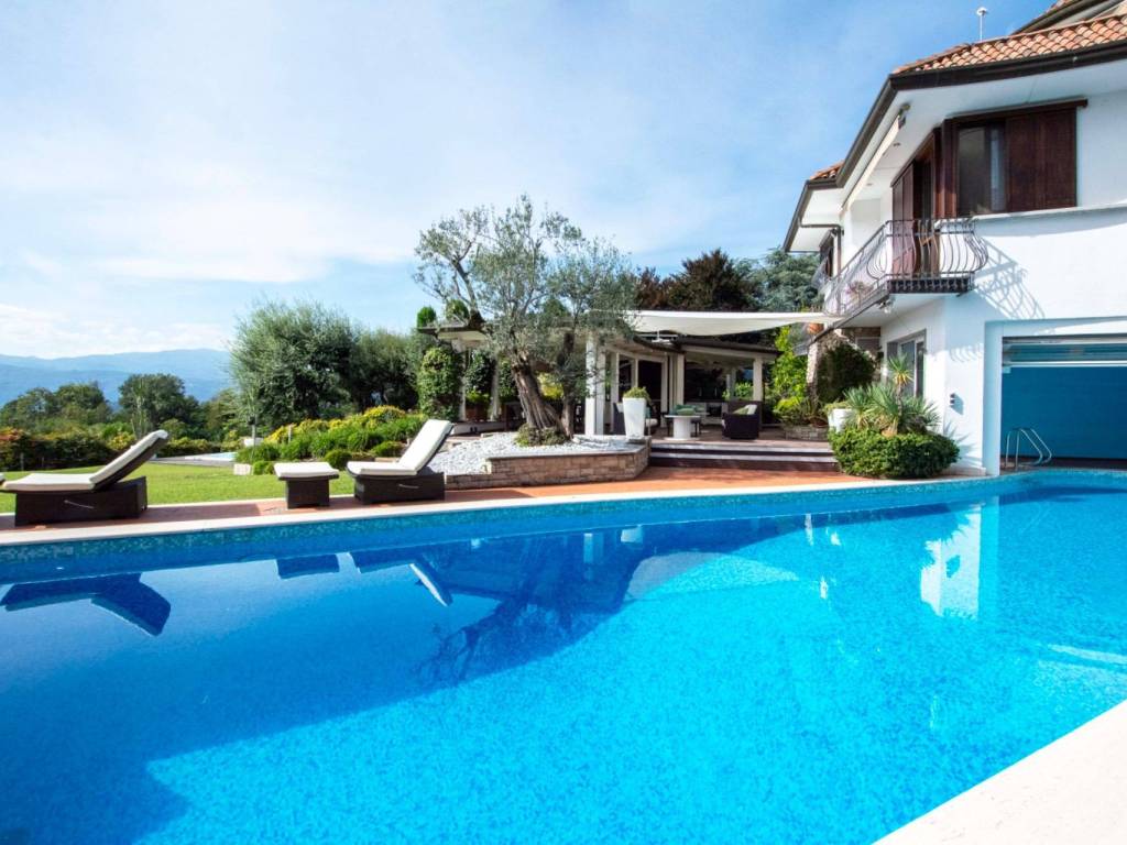 Villa a Besozzo in Via Monte Grappa, 5 - Foto 3