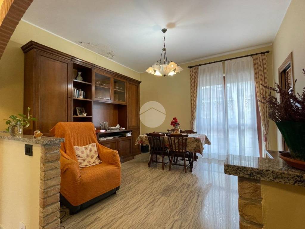 Appartamento a Asti in Via Giovanni Boccaccio, 10 - Foto 2