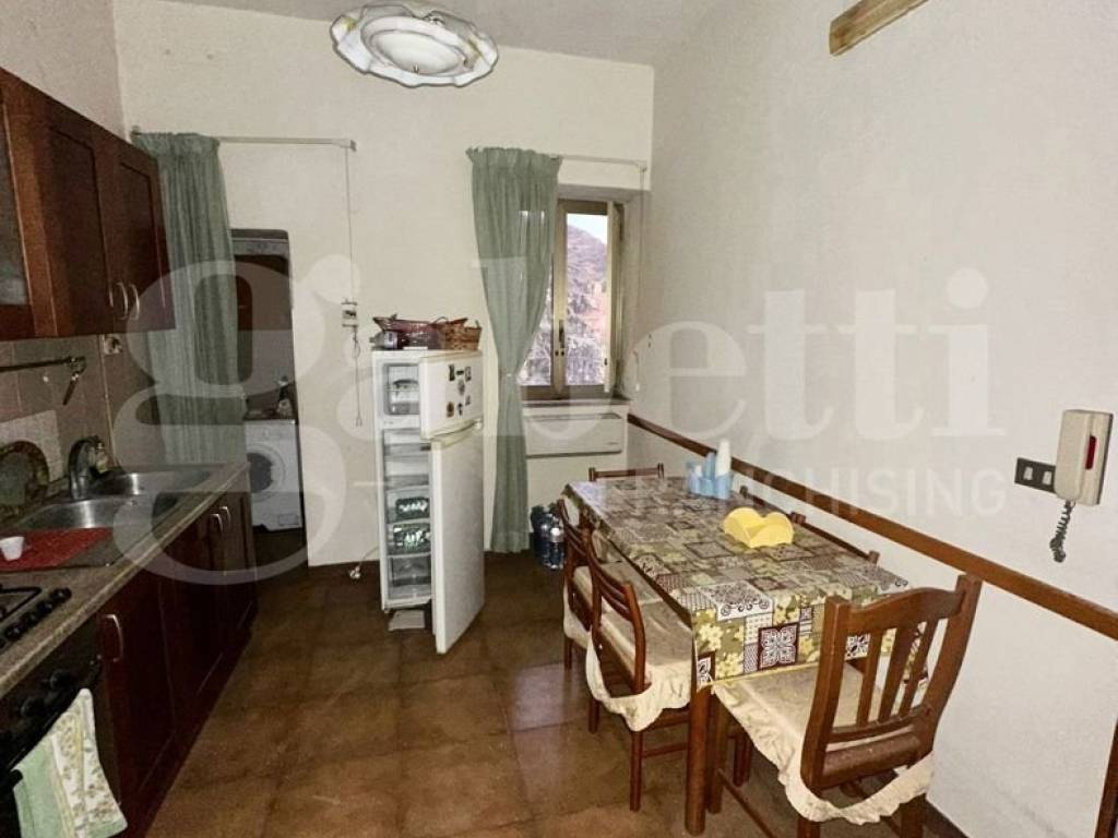 Appartamento a Nocera inferiore in VIA D'ALESSANDRO - Foto 2