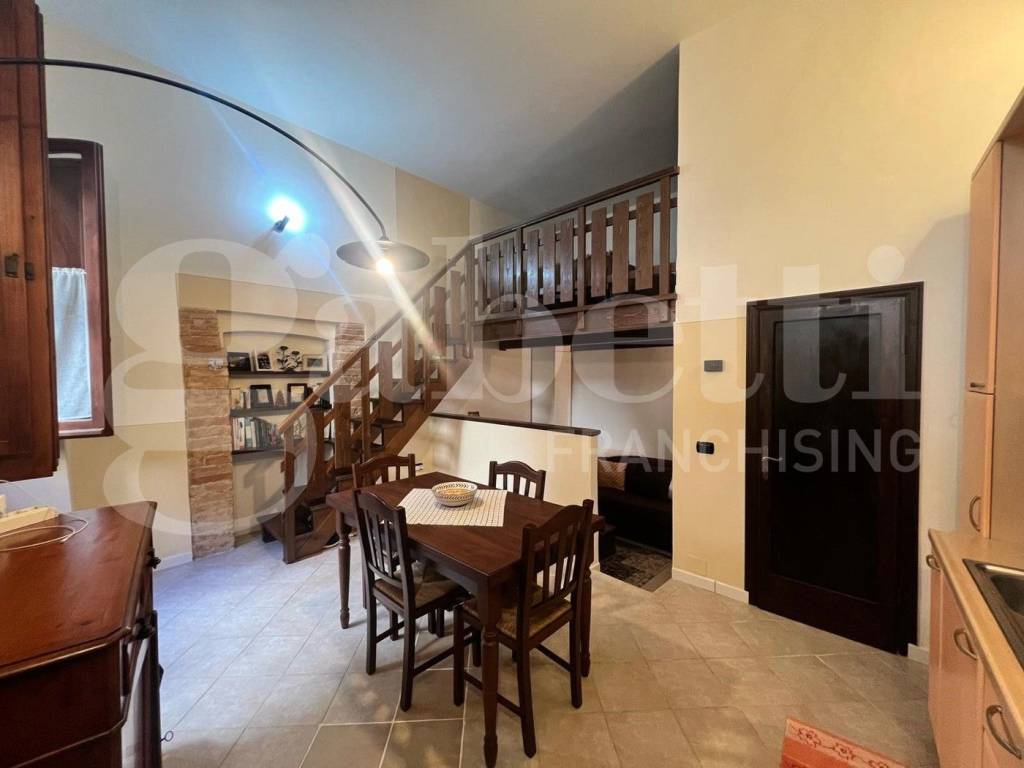 Appartamento a Spoleto in via Sant'Alò - Foto 4