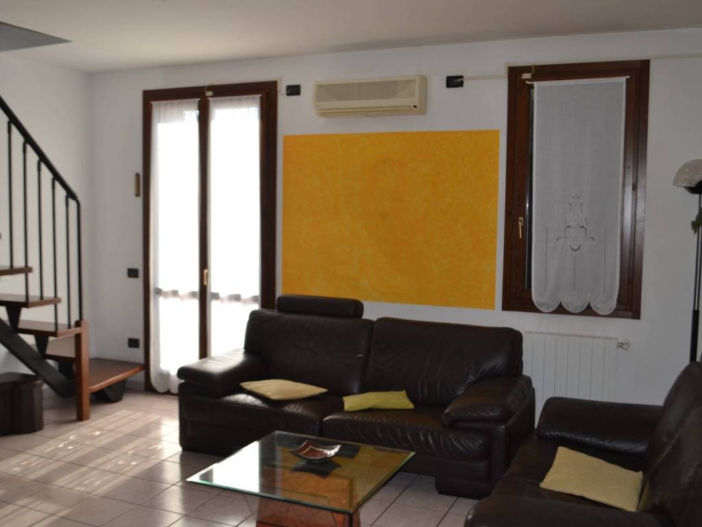 Appartamento a Ravenna in Via Giovanbattista Pirolini - Foto 2