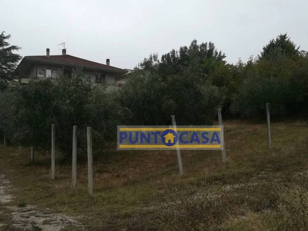 Terreno a Teramo in Villa Turri S.N.C. - Foto 5