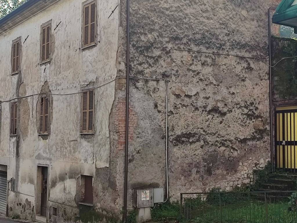 Casa indipendente a Ceccano in Viale della Libertà - Foto 3