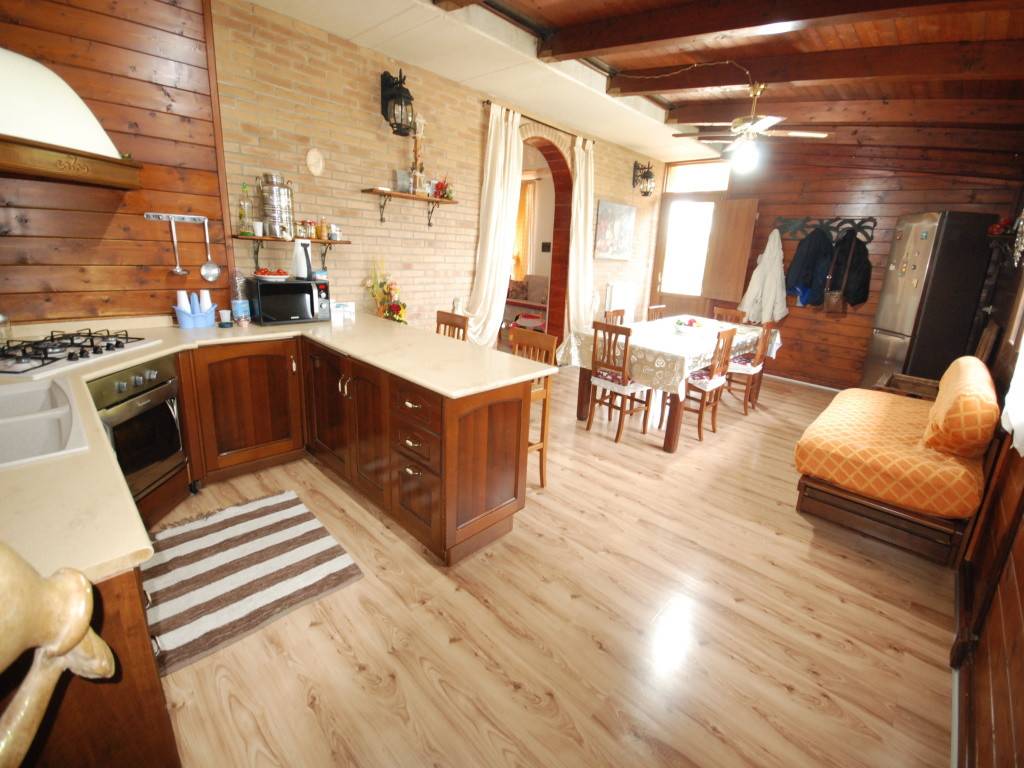 Villa a Lucera in Strada Vicinale Perazzo - Foto 5