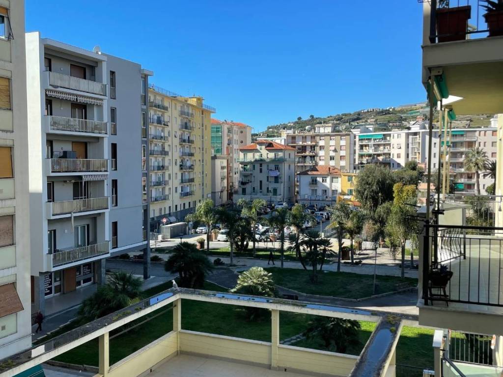 Appartamento a Taggia in Via della Stazione, 125 - Foto 2