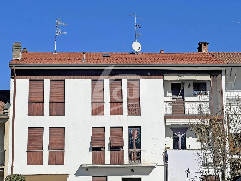 Appartamento a Travedona-monate in Via Carlo Colombo, 22 - Foto 5