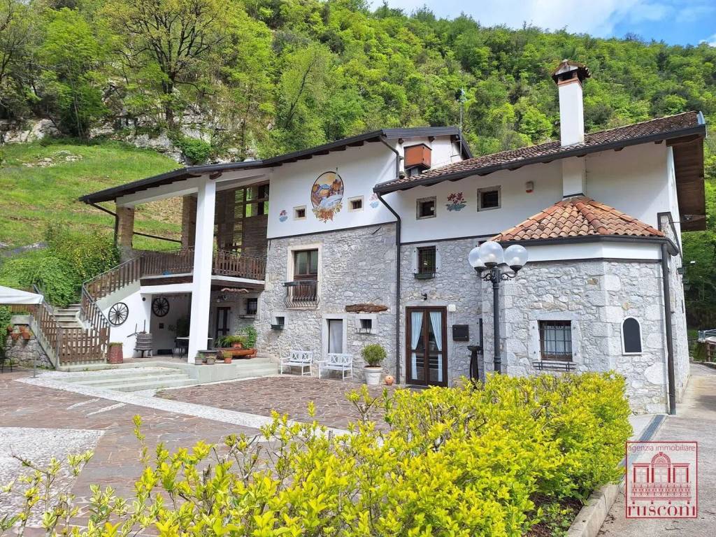 Villa a Clauzetto in Via Della Val Cosa, 83 - Foto 2