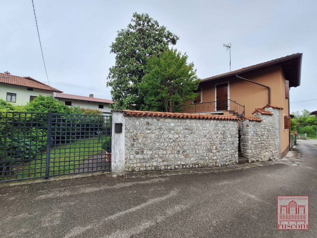 Villa a Vivaro in Via Dell'Oste, 2 - Foto 2
