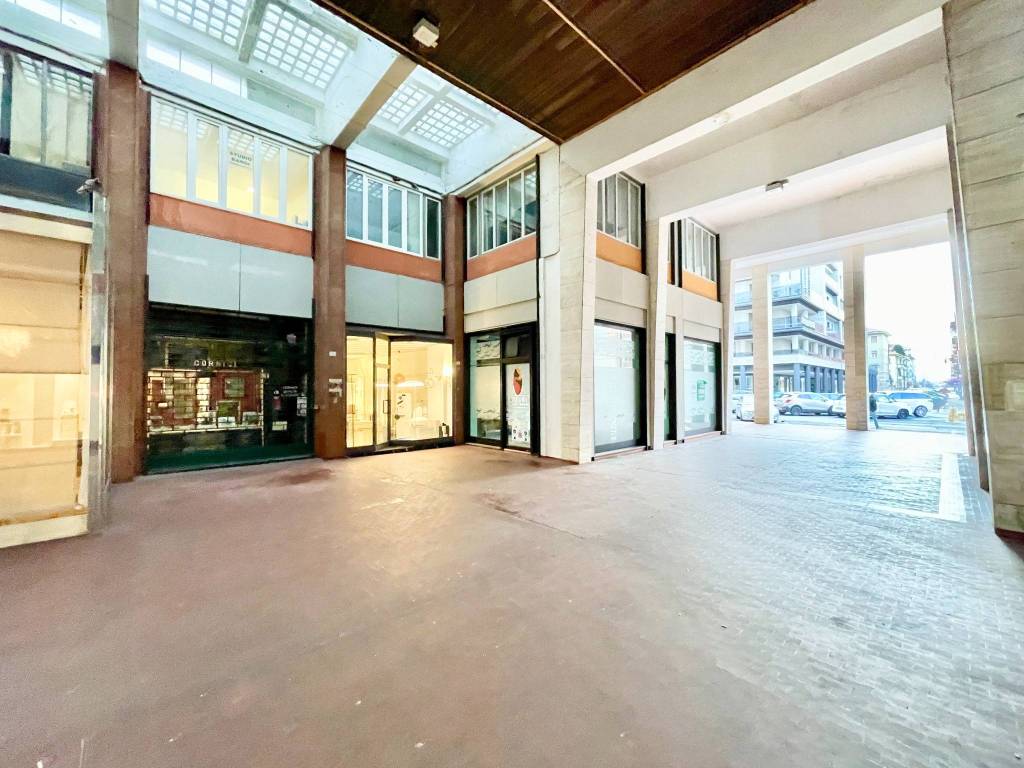 Immobile a Cuneo in Piazza Europa, 14 - Foto 3