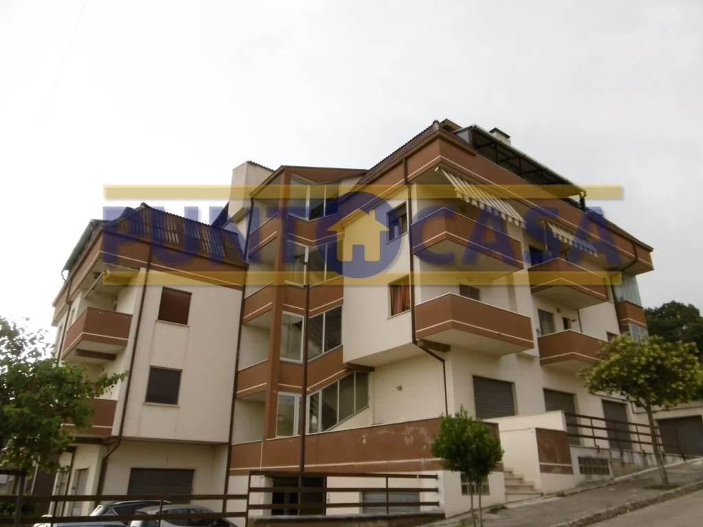 Appartamento a Bellante in Viale Matteotti S.N.C. - Foto 2