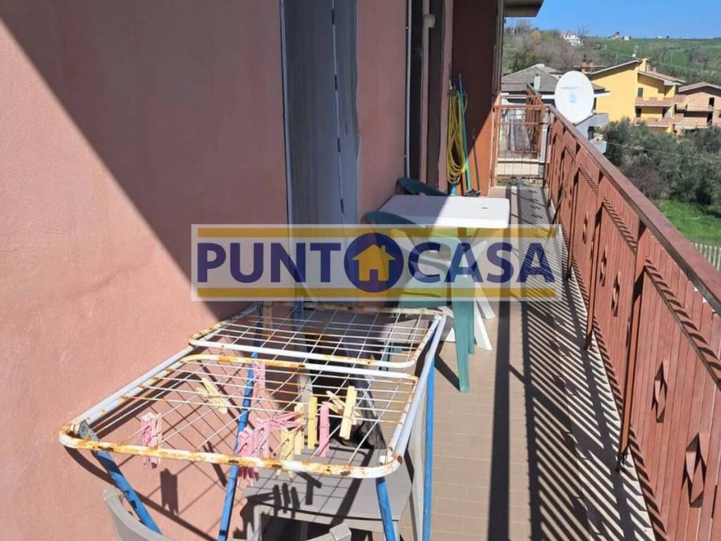 Appartamento a Bellante in Via Roma San Mauro S.N.C. - Foto 5